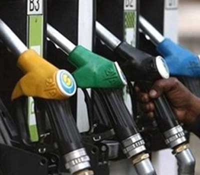 Άνοδος για την κατανάλωση καυσίμων παρά τις αυξήσεις σε βενζίνη και diesel