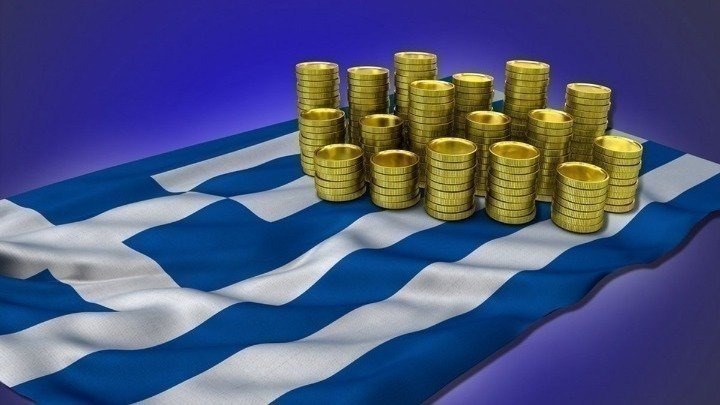 O Οίκος S&P αναβάθμισε τις προοπτικές του ελληνικού αξιόχρεου από σταθερές σε θετικές, διατηρώντας το αξιόχρεο στην επενδυτική βαθμίδα ΒΒΒ-