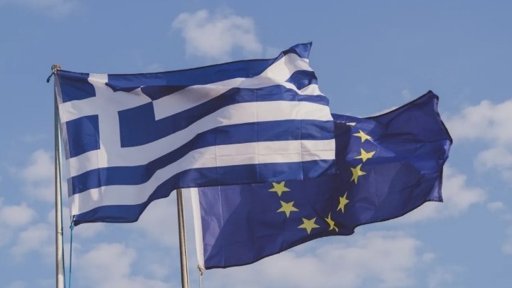 Έκρηξη άμεσων ξένων επενδύσεων 62% την τελευταία τριετία στην Ελλάδα