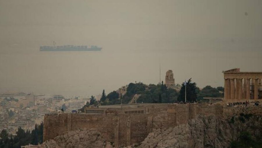 «Καμπανάκι» των ειδικών για την αφρικανική σκόνη -Αποπνικτική ατμόσφαιρα στην Αθήνα, πότε υποχωρεί το φαινόμενο