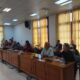 Χώρος που παρουσιάστηκε το πρόγραμμα με ανθρώπους και γραφεία