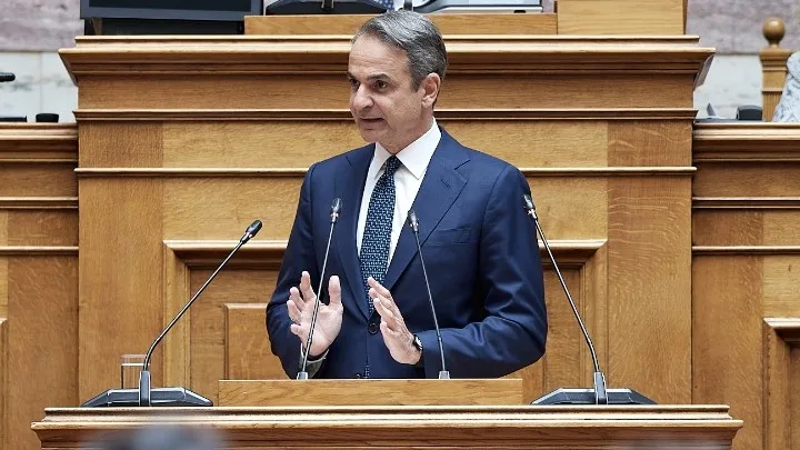 Μητσοτάκης: «Χυδαία σκευωρία στα ερείπια της τραγωδίας των Τεμπών»